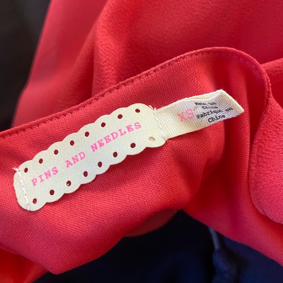 Coral dress - Picture 2 of 3